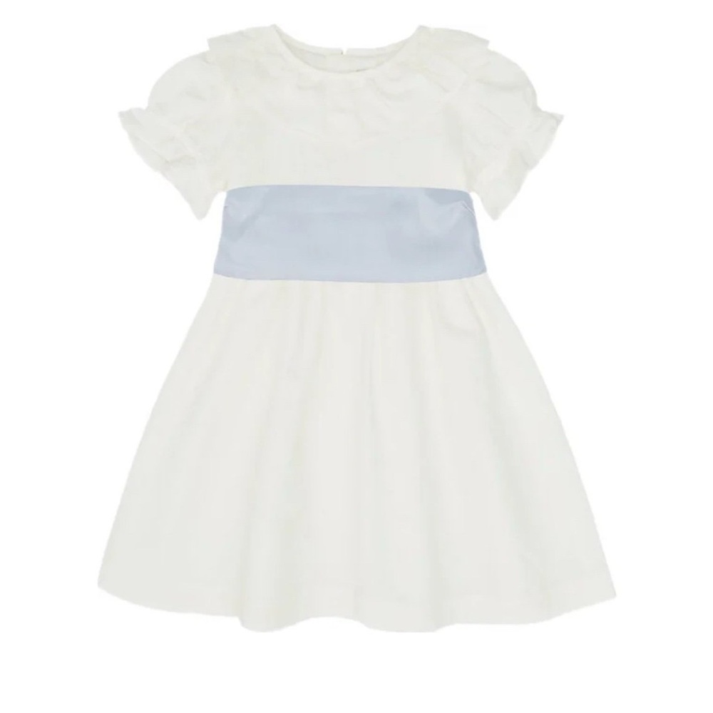 La Coqueta. Size 6Y. Flower girl dress. like new- no stains/ sign